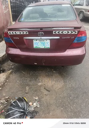 Toyota Camry 2004 Red