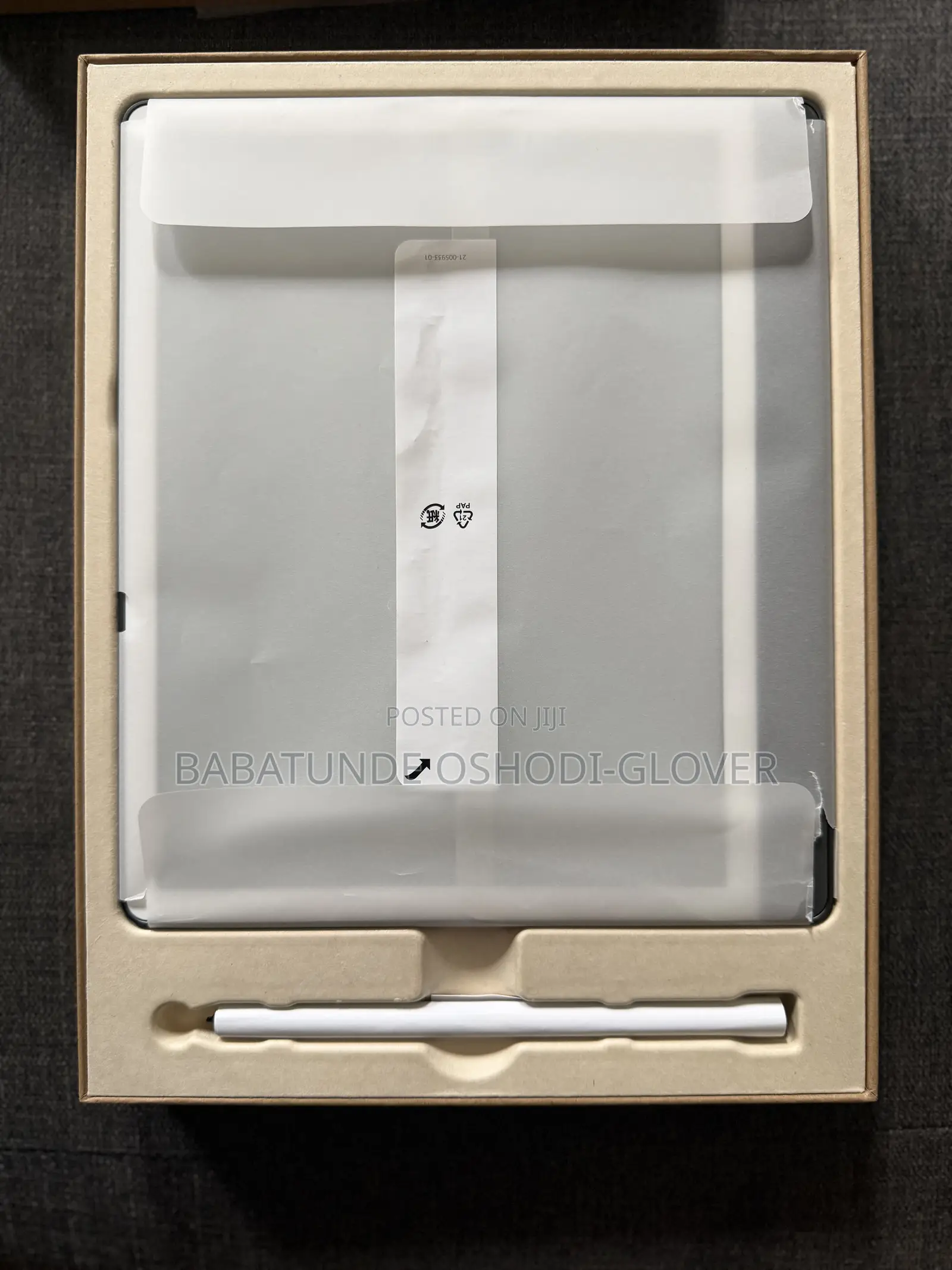 Amazon Fire HD 8 Plus (2022) 32 GB Gray