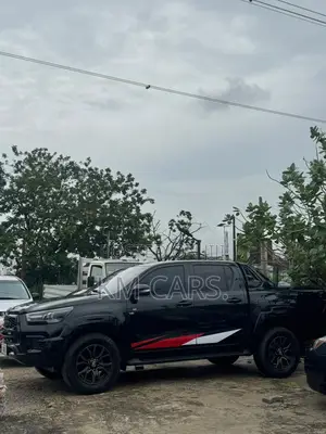 Toyota Hilux 2023 Black