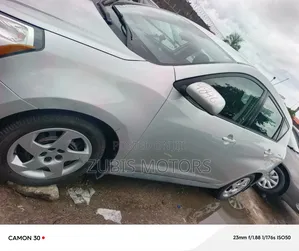 Pontiac Vibe 2010 Silver