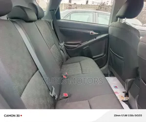 Pontiac Vibe 2010 Silver