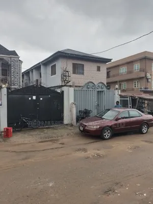 8bdrm Block of Flats in Off Jemtok Bus Stop, Ago Palace for sale