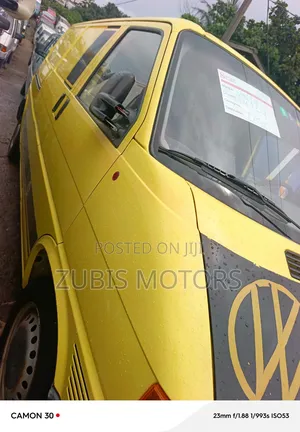 Volkswagen Transporter 2005 Yellow