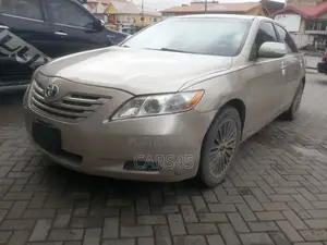 Toyota Camry 2007 Gold