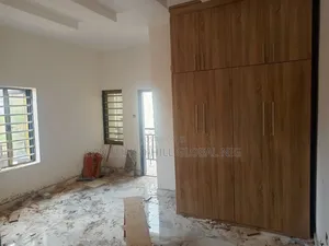2bdrm Duplex in City College, Karu for rent