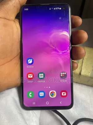 Samsung Galaxy S10e 128 GB Black