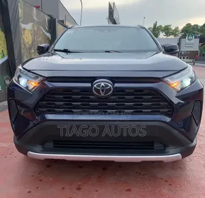 Toyota RAV4 2024 Blue
