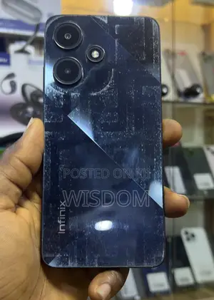 Infinix Hot 30 128 GB Blue