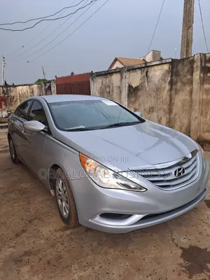 Hyundai Sonata 2012 Silver