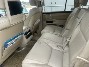 Lexus LX 570 AWD 2013 Black