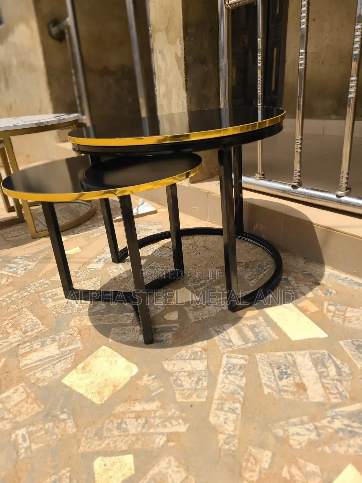 Round Center Table 2in1
