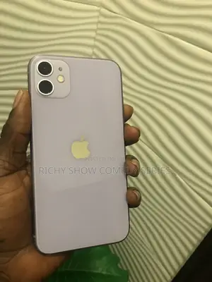 Apple iPhone 11 64 GB Purple