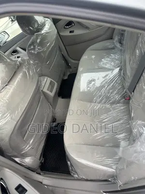 Toyota Camry LE 4dr Sedan (2.4L 4cyl 5A) 2007 Silver