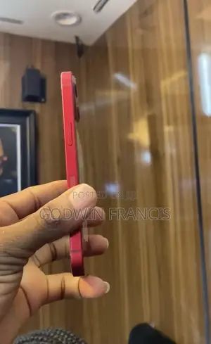 Apple iPhone 13 128 GB Red
