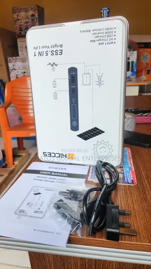 1kwh 300w Hicces Solar Generator With 200w Solar Panel 2units