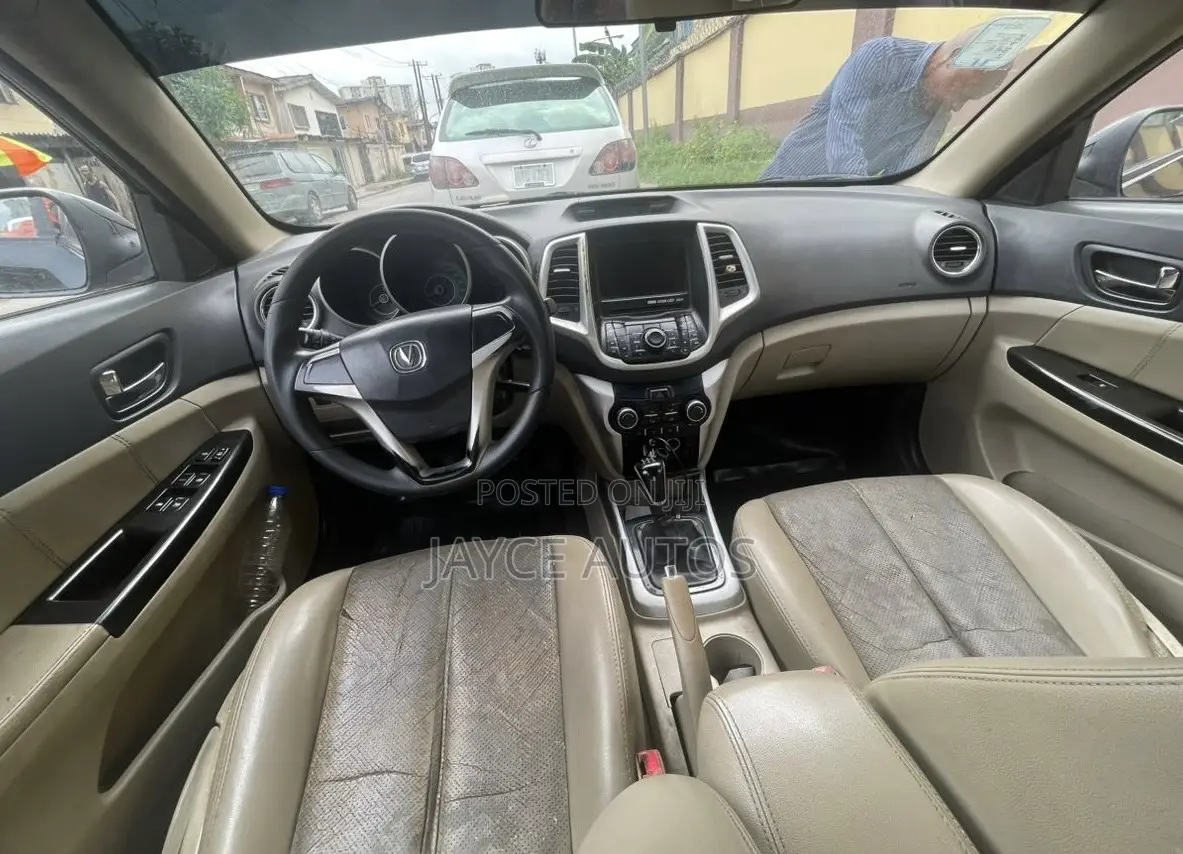 Changan Eado 2016 Black