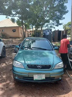 Opel Astra 2002 Green