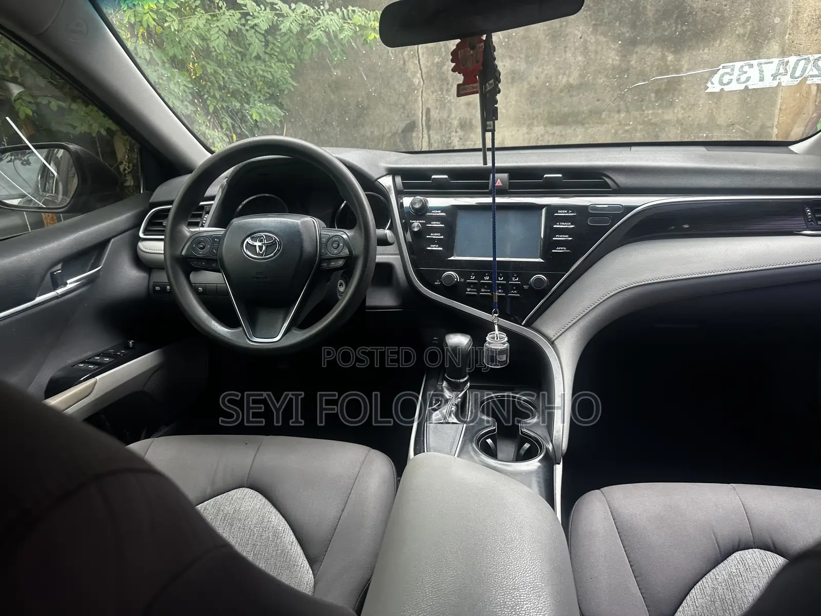 Toyota Camry 2019 Gray