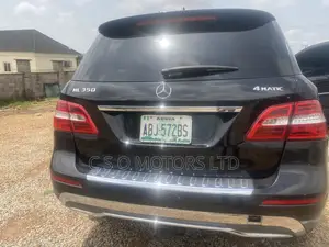 Mercedes-Benz M Class 2012 Black