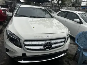 Mercedes-Benz GLA 250 2015 White