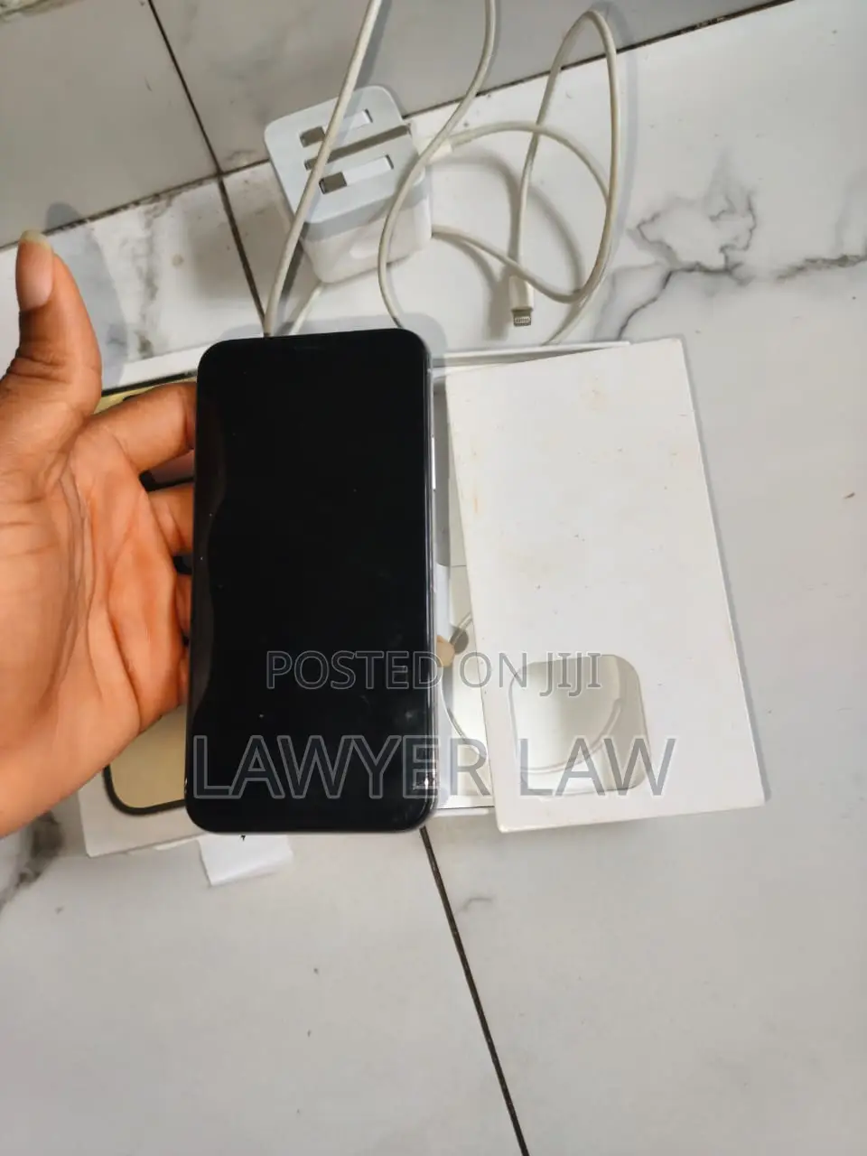Apple iPhone X 64 GB White