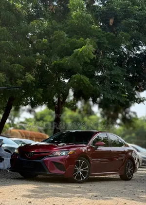 Toyota Camry 2019 Red