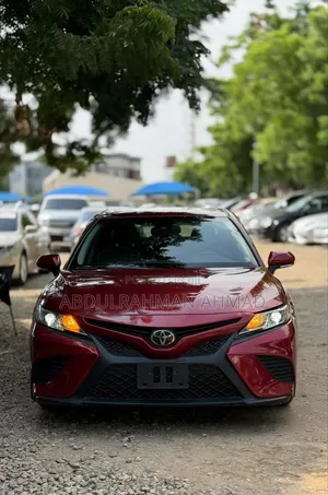 Toyota Camry 2019 Red