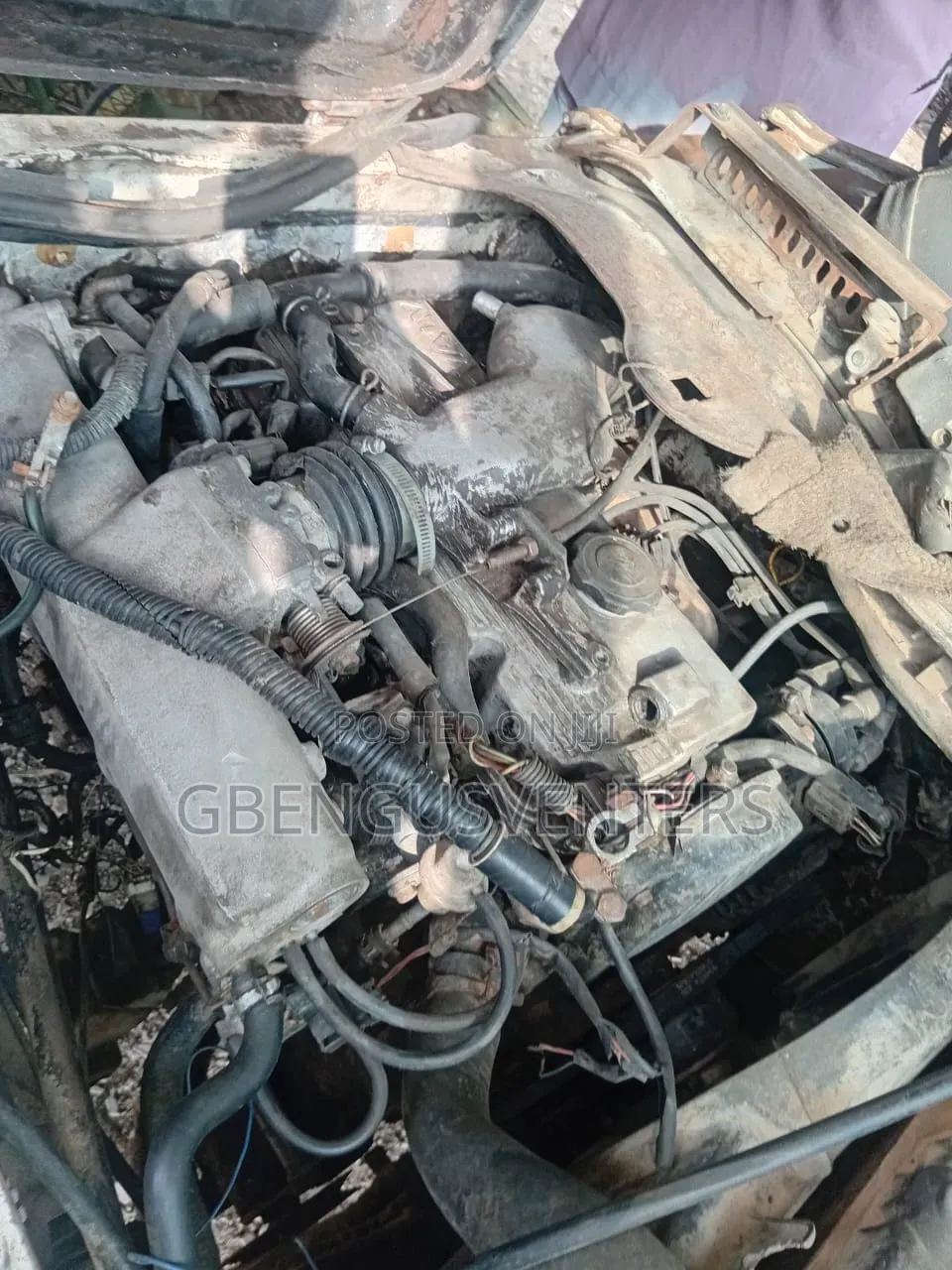Mazda E2000 2000 White