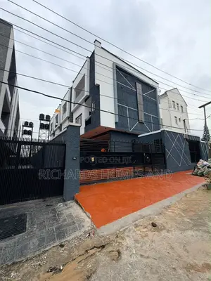 4bdrm Duplex in Opebi for sale