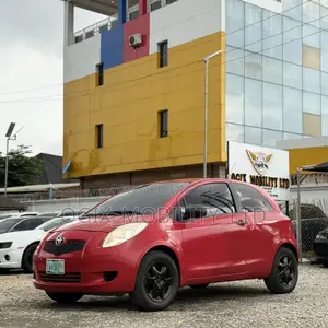 Toyota Yaris 2008 Red