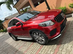 Mercedes-Benz GLE-Class 2017 Red