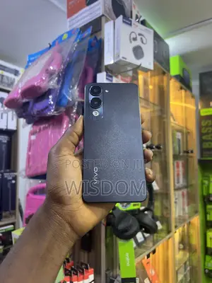Vivo Y04 64 GB Black