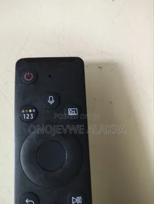 Original Samsung Oled Neoled Remote With Voice Commands.