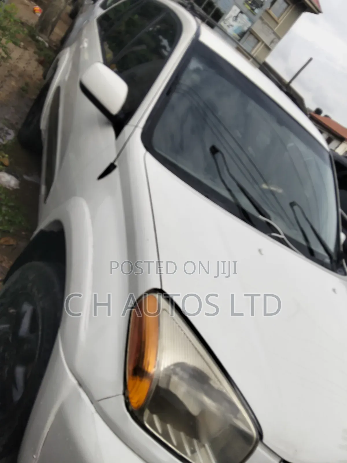 Toyota RAV4 Automatic 2003 White