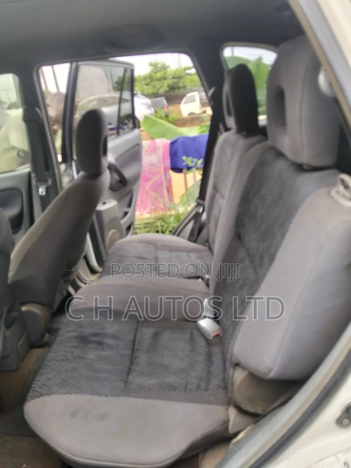 Toyota RAV4 Automatic 2003 White