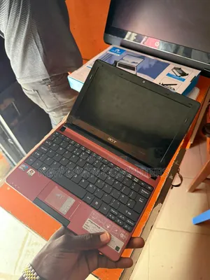 Laptop Acer Aspire 1 2GB Intel HDD 160GB