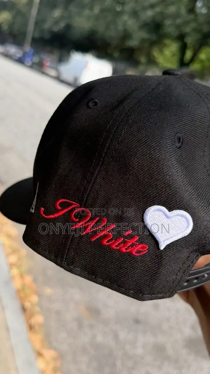 Customized Snap Backs And Tucker Caps