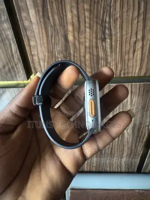 Apple Watch Ultra 1