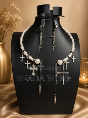 Pearl Necklace