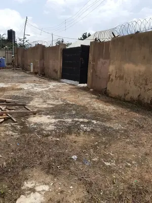 3bdrm Block of Flats in Owode Housing, Apata for sale