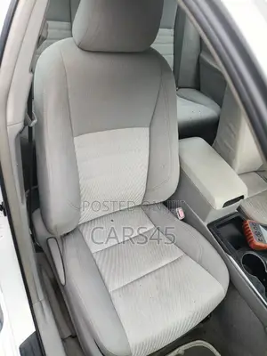 Toyota Camry 2015 White
