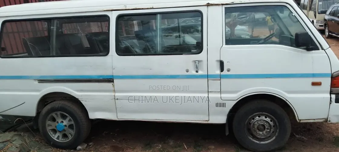 Mazda Bongo 2005 White