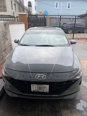 Hyundai Elantra SE 2021 Gray