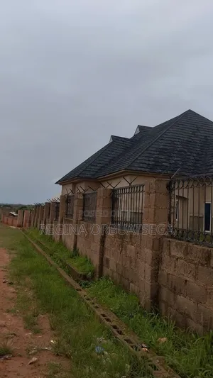 4bdrm Bungalow in Jos for sale
