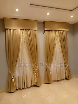 Golden Lux Curtain Set