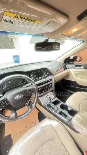 Hyundai Sonata Sport 4dr Sedan (2.4L 4cyl 6A) 2015 White