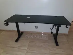 Adjustable Gaming Table