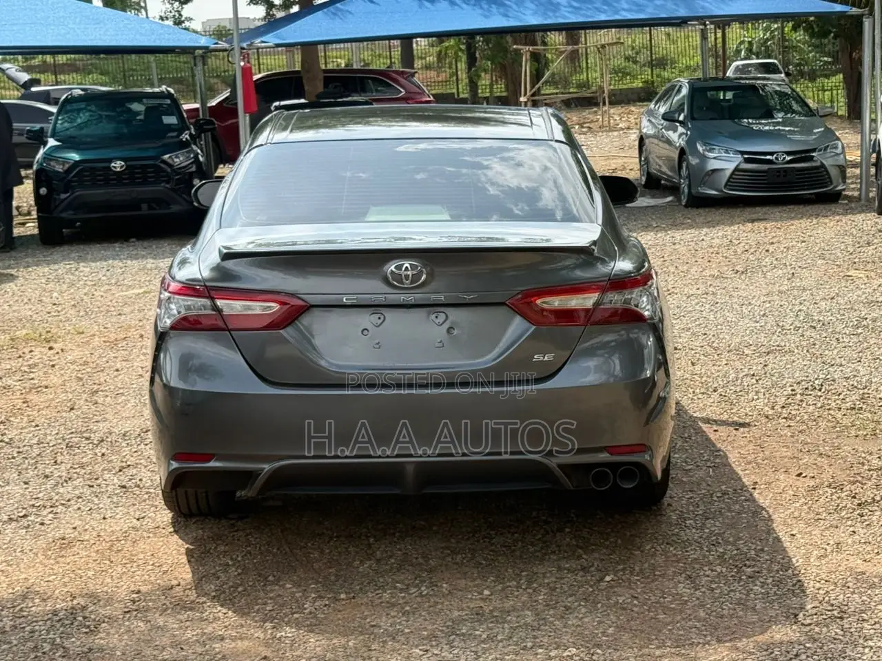 Toyota Camry 2018 Gray