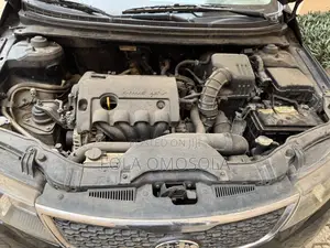 Kia Cerato 2012 Black
