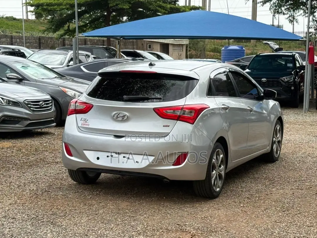 Hyundai Elantra GT 2013 Silver